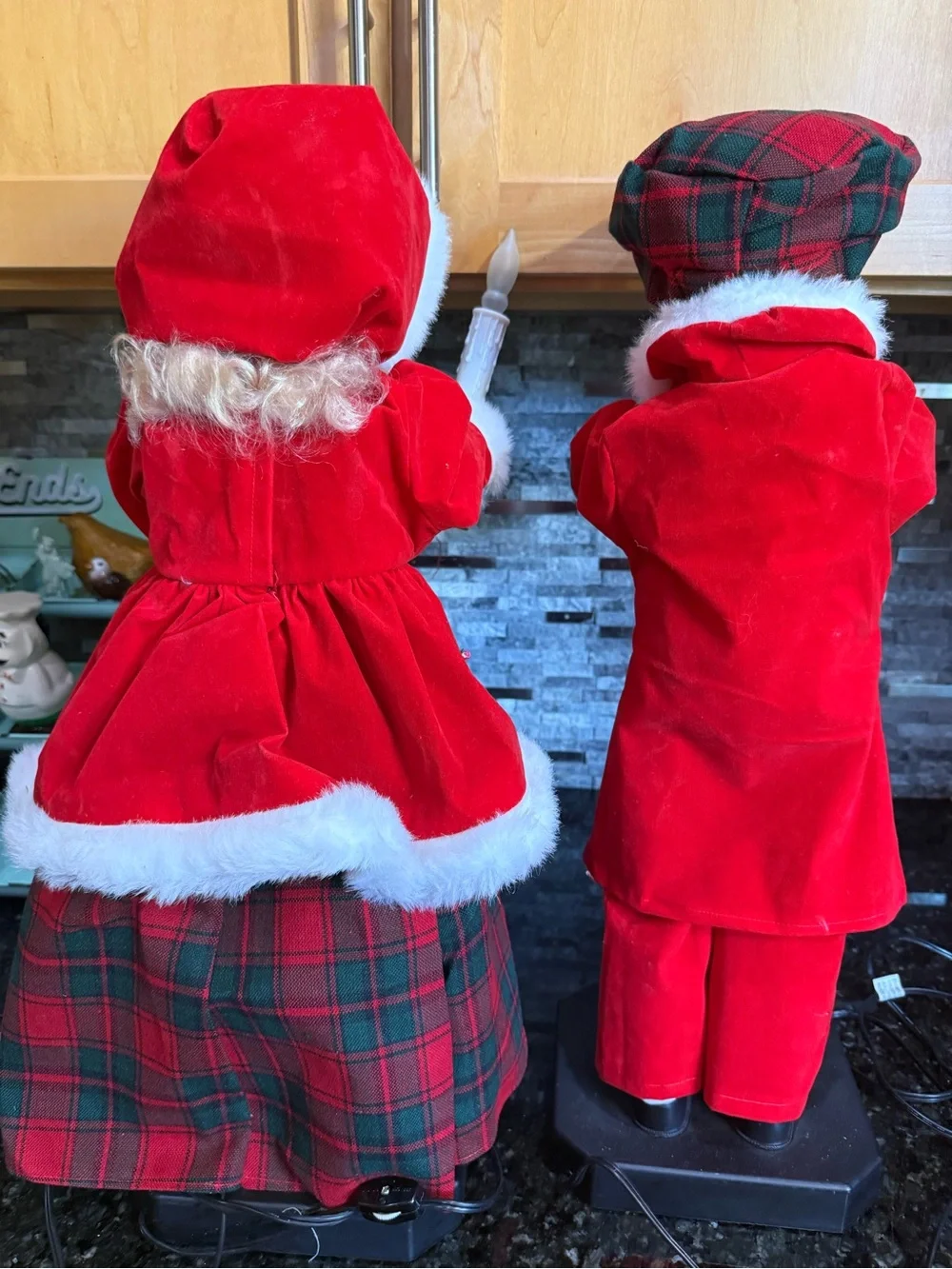 Vintage Early 90’s Telco Electric 24 inch Motionette Boy and Girl Carolers